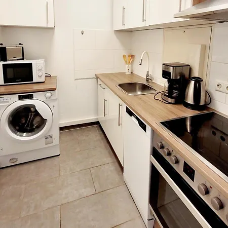 Apartment Wohnen Auf Zeit In *